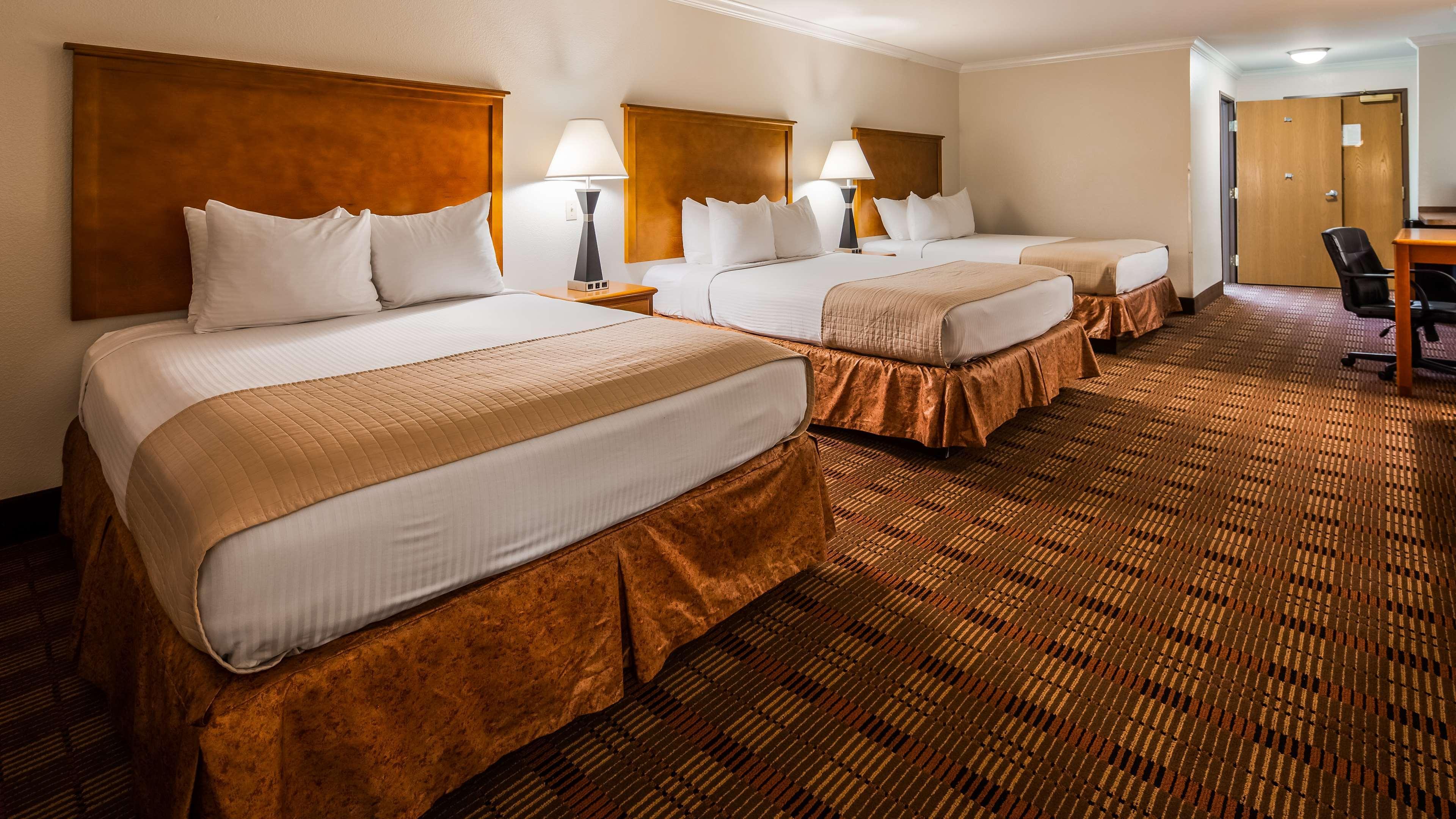 Best Western Club House Inn & Suites Mineral Wells Экстерьер фото