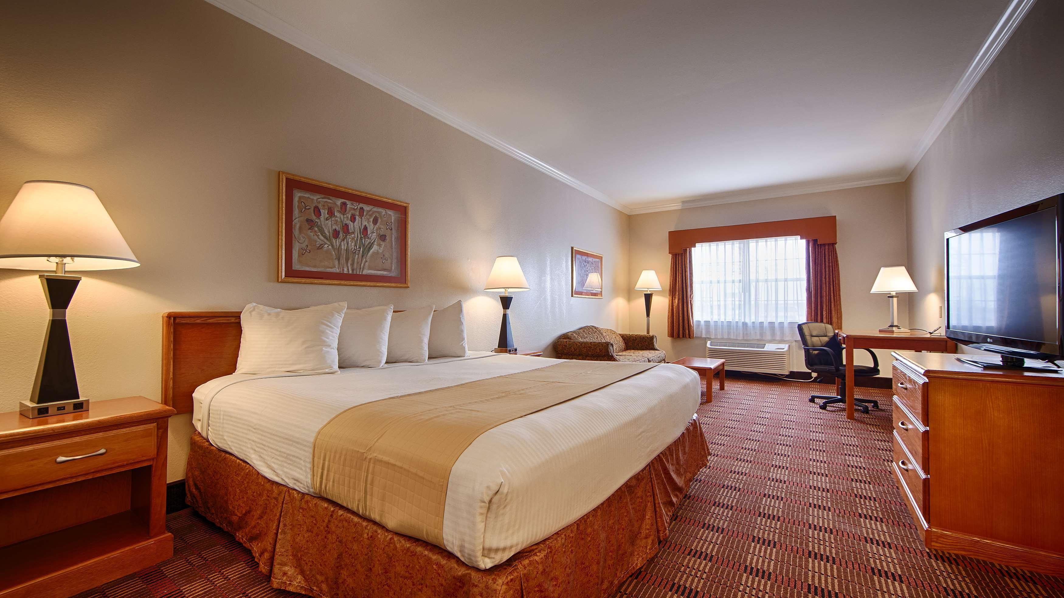 Best Western Club House Inn & Suites Mineral Wells Экстерьер фото