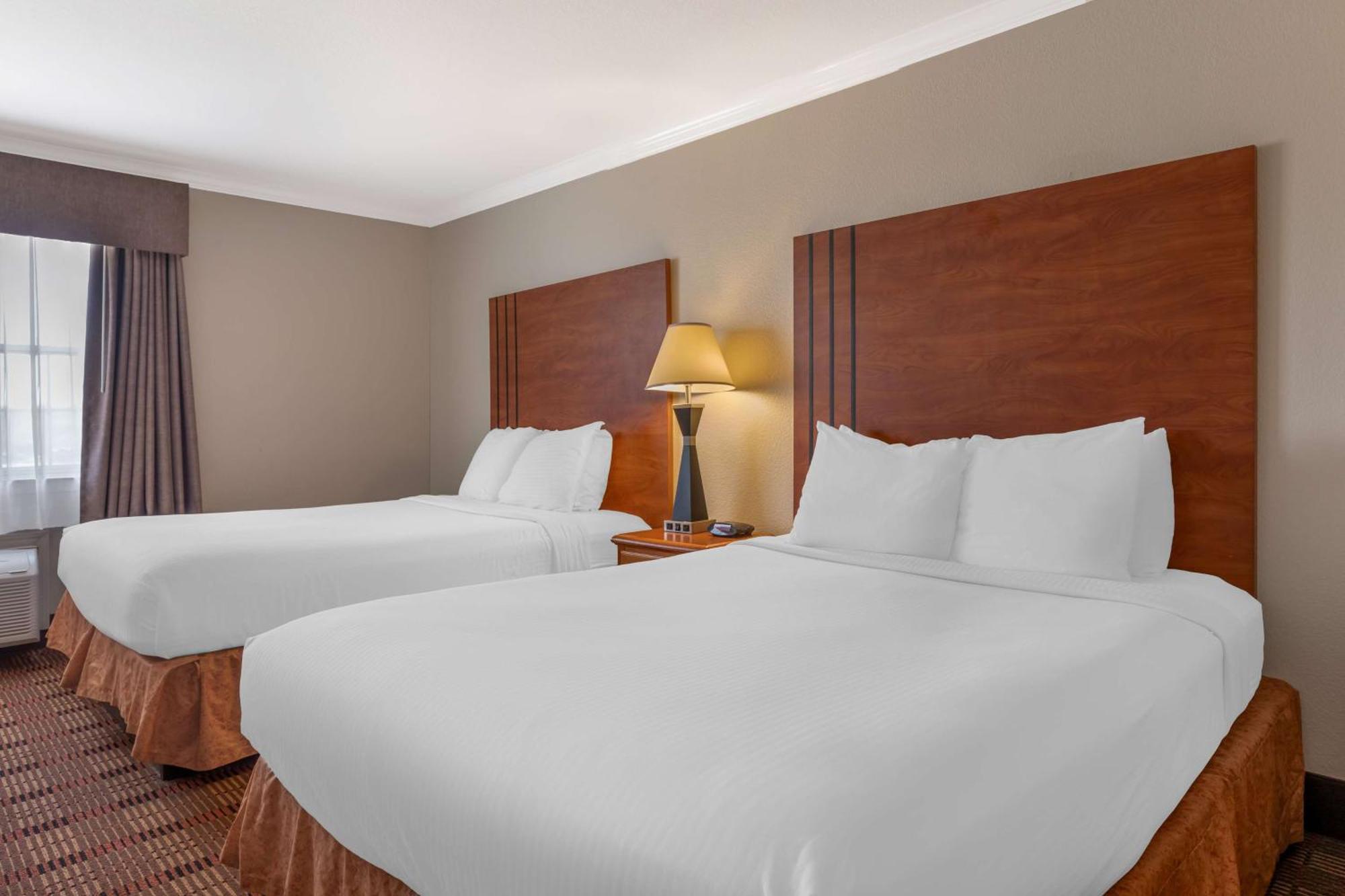 Best Western Club House Inn & Suites Mineral Wells Экстерьер фото