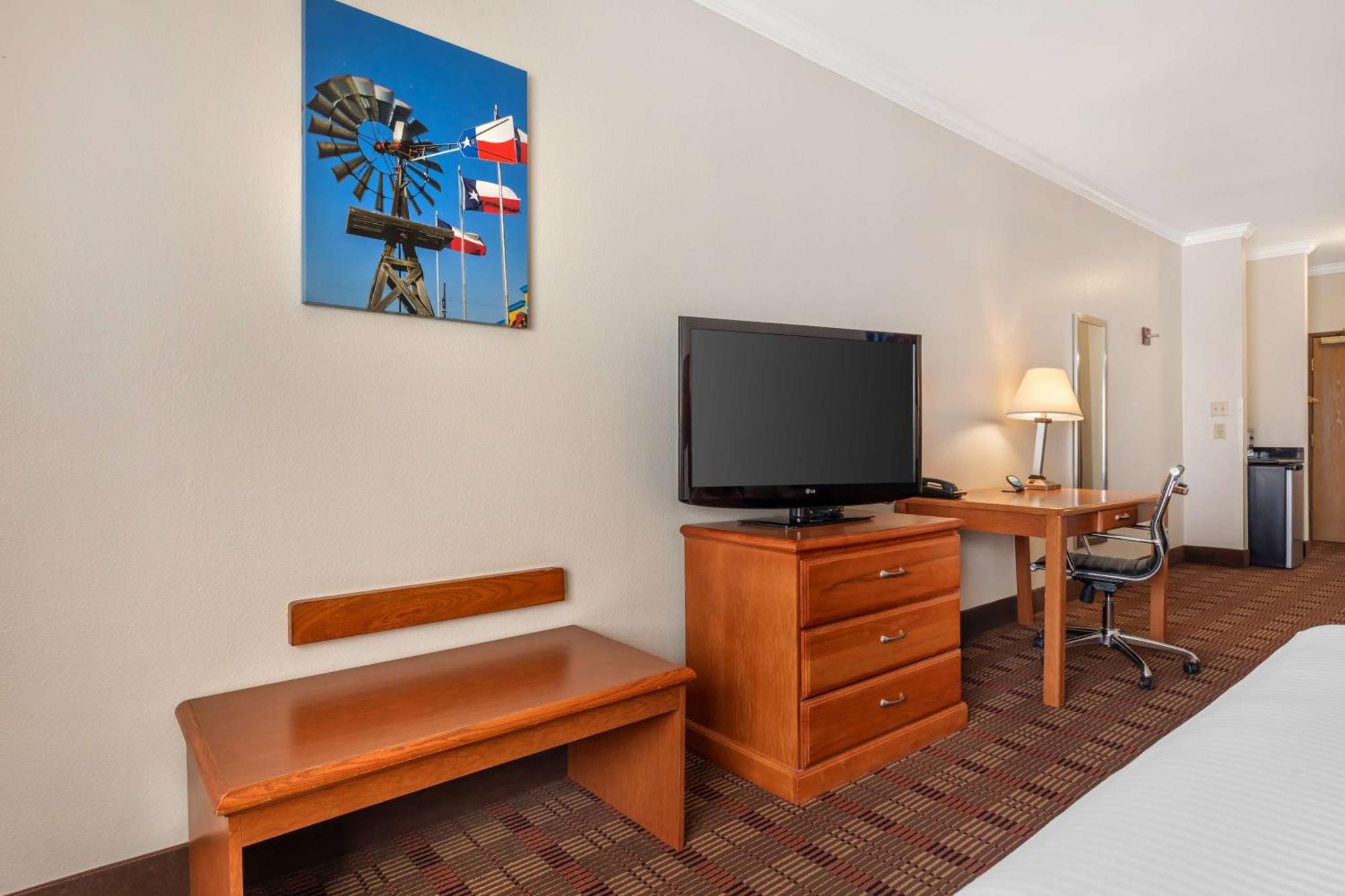 Best Western Club House Inn & Suites Mineral Wells Экстерьер фото