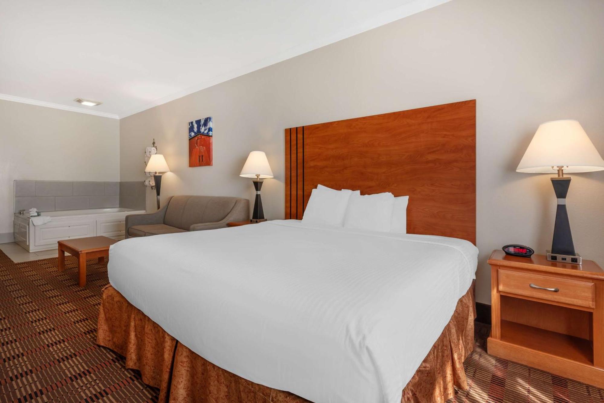 Best Western Club House Inn & Suites Mineral Wells Экстерьер фото